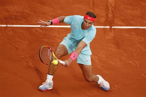 Rafael nadal igualó a roger federer con 20 títulos de grand slam luego de batir con rotundidad en la final a novak djokovic. Rafael Nadal Roland Garros 2020 Champion Wallpapers ...
