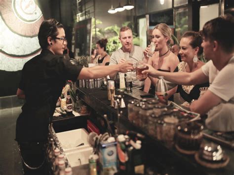 Không tìm thấy sản phẩm nào ! TOP Danh Sách Bar/Pub/Beer Club Được Yêu Thích Nhất Ở Phú Quốc | Muanhanh.com