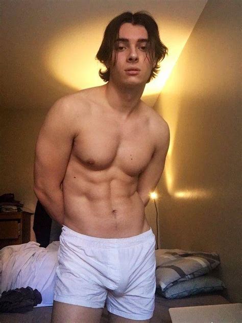 Who are the onlyfans and what do they do? OnlyFans - Alessio (foundboyale) » Newest gay porn videos