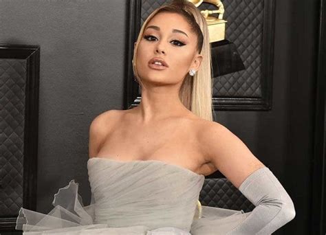 Ariana grande debuted her relationship with dalton gomez in a new music video, and everything we know about ariana grande's husband, dalton gomez. Wedding Belle Ariana Grande Is Officially Married To ...