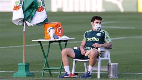 Jun 03, 2021 · para o meia raphael veiga, no entanto, o palmeiras não se acomodou com o resultado no placar. Raphael Veiga recebe proposta dos Emirados, mas indica ...