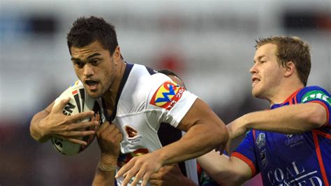 De la wikipedia, enciclopedia liberă. Karmichael Hunt weighing up retirement after Rugby exit ...