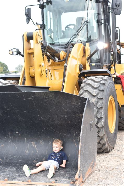 Founded in 2016, farmer's daughter interiors is dedicated to creating spaces that are as liveable as. Touch A Truck 2 - The Farmer's Daughter