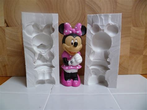 Products sold on this website are not intended to diagnose, treat, cure, or prevent any diseases. 3D MINNIE MOUSE SILICONE MOULD