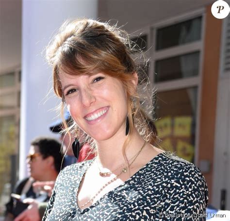 Her birthday, what she did before fame, her family life, fun trivia facts, popularity rankings, and more. Léa François maman : Elle dévoile le doux visage de sa ...