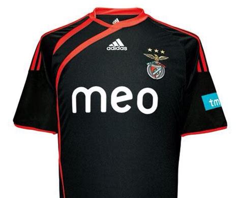 There are many nicknames from the club. 2009-2010 SL Benfica Away Kit | Football shirts, Sports ...