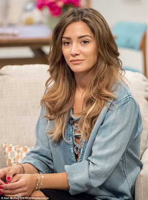 Your hair must be the focus of the photo. Frankie Bridge didn't tell her husband she received death ...