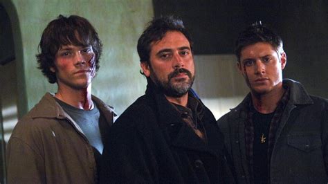 She retired from hunting, married john, and had sam and dean. Supernatural : voilà comment Jeffrey Dean Morgan va ...