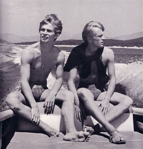 Item 2 rudolf nureyev & erik bruhn: rudolf nureyev on Tumblr