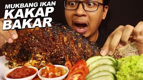 Lumuri ikan patin dengan air asam dan garam, ratakan. MUKBANG IKAN KAKAP BAKAR PEDAS SATU EKOR SAAT BUKA PUASA ...