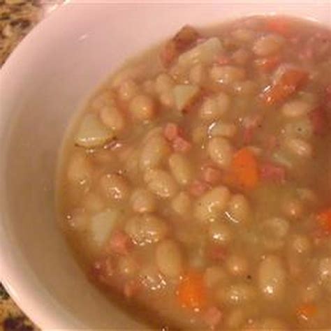 Soaking is usually done to decrease cooking time but it will actually only. How To Make Ham And Navy Beans In Crock Pot - 10 Best Crock Pot Navy Beans and Ham Hocks Recipes ...