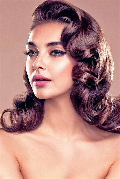 We wish you enjoy and satisfied considering our best characterize of black hairstyles 60 s from our gathering that posted here and plus you can use it for agreeable needs for personal use only. 40 Elegant and fresh- Why the 60s hairstyles are the stars ...