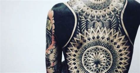 50 beautiful color tattoos on dark skin. 17 Photos That All Blackout Tattoo Lovers Will Appreciate ...