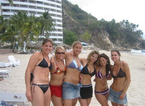 Mom of 4 who has always had a little bit of kink. Nude amateur college girls at beach . Up show Find ...