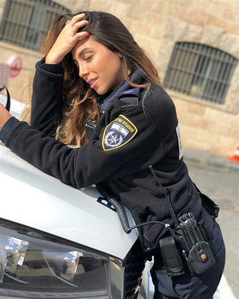 A male or female member of the police force 2. Hot ladies of law enforcement... - Wow Gallery | eBaum's World