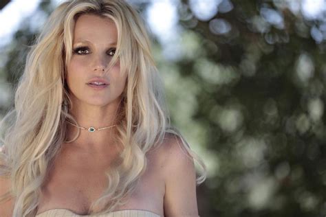 Toxic by britney spearslisten to britney spears: ブリトニー・スピアーズ「息子たちが自慢。2人とも才能がある ...