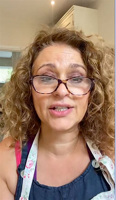 Born 18 november 1964) is a british actress, television personality, tv chef and vlogger of jordanian descent. Nadia Sawalha: Loose Women host wells up as she shares sad ...