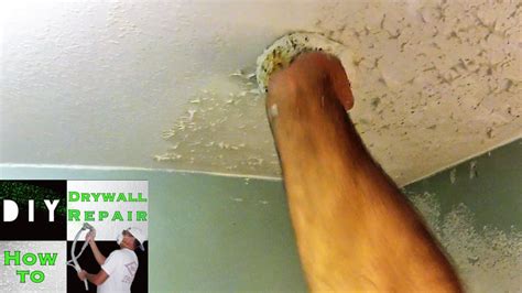 What is ceiling water damage? How to match knockdown texture on a water damaged drywall ...