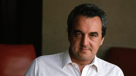 Bruno pizzul (udine, 8 marzo 1938) è un giornalista e telecronista sportivo italiano, prima voce per la rai degli incontri della nazionale italiana di calcio dal 1986 al 2002. La leggenda di Bruno Pizzul | A Million Steps