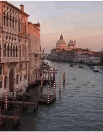 Llll➤ hundreds of beautiful animated italy gifs, images and animations. Venice Italy GIF - Venice Italy - Discover & Share GIFs