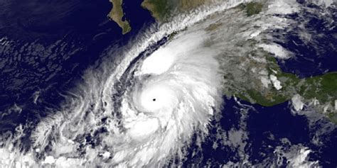 Últimas noticias, fotos, videos e información sobre huracanes. ¿Huracán categoría 6 en México? - Storm Screen
