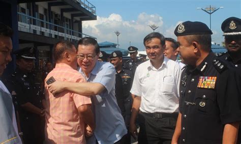 Website more balai polis perak branches main balai polis perak balai polis polis kota bahru pondok seberang perak jejawi balai polis pengkalan hulu pondok polis changkat larah balai polis kanthan baru balai polis tanjung rambutan balai polis air kuning balai polis pusing pondok polis jaya jusco balai polis kg. Guan Eng zahir sokongan penuh, harap PDRM jalankan tugas ...