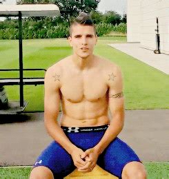 Discuss the latest gossip and rumors (plastic surgery, scandals etc) and post the latest photo's and video's of stevan jovetic here: Articles de zoliboog taggés "Footballeurs" - Page 15 - "Le ...