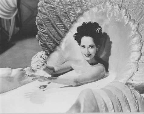 Version 4 file size : NATURALISTIC! UNCANNY! MARVELOUS!: NIGHT IN PARADISE (1946)
