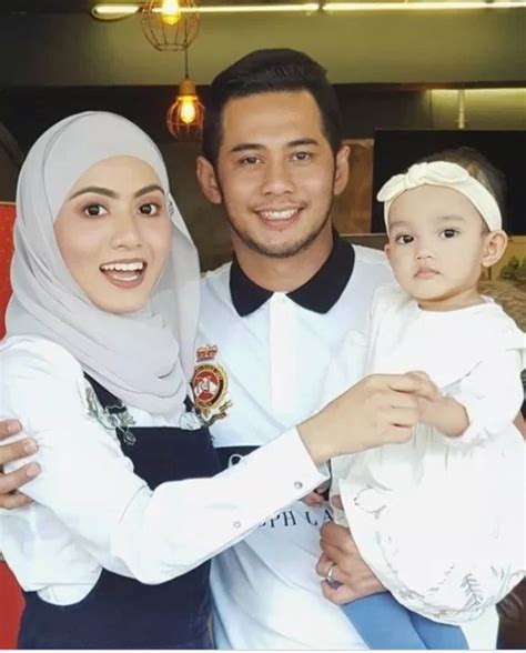 Hilang keserasian menjadi alasan dan punca rumah tangga pelakon fizo omar dan mawar abdul karim yang dibina selama. "Hubungan Kami Sebagai Ibu Bapa Maryam Akan Kekal Sampai ...