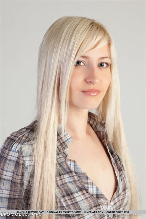 Browse 145 blonde hair blue eyed girl stock photos and images available or start a new search to explore more stock photos and images. Юная профессионалка в модельной сфере Janelle (18 фото ...