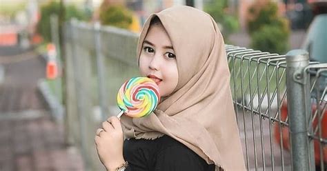 Viral kakak adik makan kripik подробнее. Cerita SEX VIRAL80 | Cerita Dewasa 18+ | Berita SEX Online ...