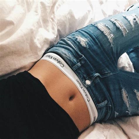 A visible outline of a woman's, well, female's parts, through her clothing. Stupid-Proof Tips for Girls Struggling with Camel Toe ... …