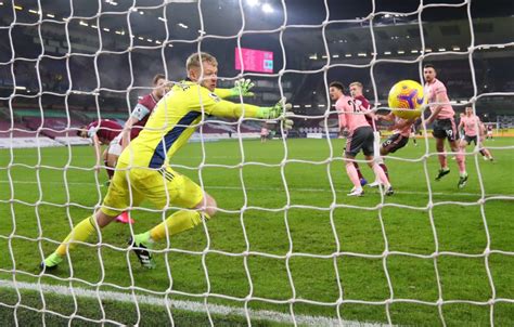 The effort was voted premier league goal of the season. Hes Goal Burnley / Hesgoal Football Live Tv Streams ...