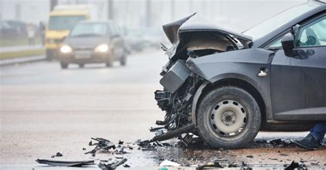 At what age does car insurance go down? How Do You Handle the Aftermath of Your Car Accident? - Negosentro