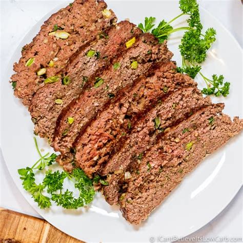 Pour the tomato sauce/ketchup topping on and bake for 10 more minutes, and the let sit to cool. How Long To Cook 1 Lb Meatloaf At 400 / The Best Ground ...