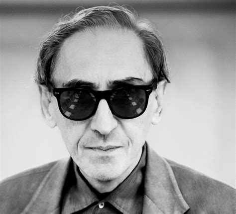 Franco battiato (ionia, 23 marzo 1945) è un cantautore, compositore e regista italiano. Franco Battiato aplaza a septiembre sus conciertos en ...