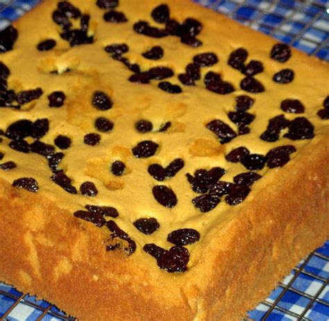 Resep kue bolu panggang keju ternyata sangatlah mudah. Al-Ummu: RESEP BOLU KISMIS PANGGANG EMPUK LEZAT