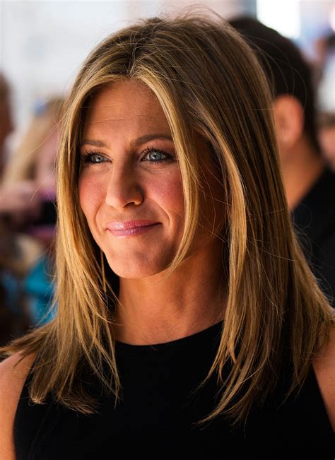 Наибольшую известность получила за свою роль в телесериале. Jennifer Aniston: Ihr schönsten Frisuren in Bildern | GALA.de