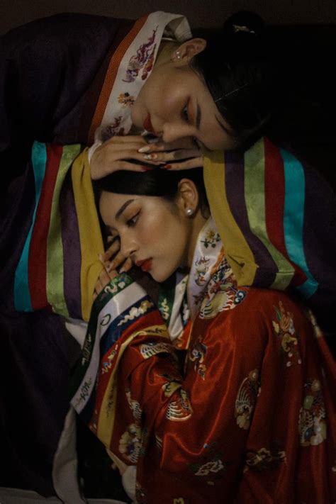 Clip được quay vào tháng 04.2019, hôm đó trời 9 độ. áo nhật bình triều nguyễn - Áo Dài Cô Sáu