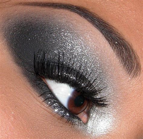 Majority of green eyes have brown flecks, and hence the brown eyeshadow makes those hues pop out even more. Black and Silver, I think the silver makes brown eyes pop! | Brown eyes pop, Makeup, Black silver