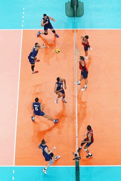 O torneio masculino de voleibol nos jogos olímpicos de verão de 2016 foi realizado no ginásio do maracanãzinho, rio de janeiro, entre 7 e 21 de agosto e organizado pela federação internacional de voleibol (fivb) em conjunto com o comitê olímpico internacional (coi). 222 best Voleibol images on Pinterest | Jogadores de vôlei ...