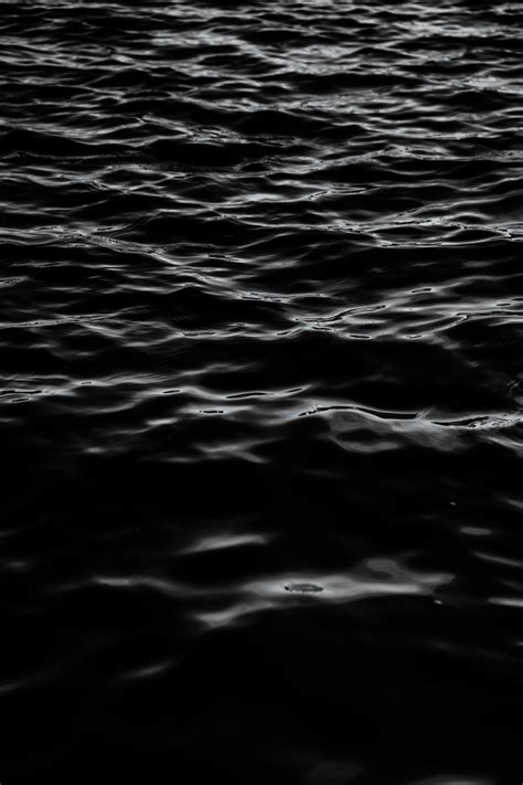 black-water-pictures-download-free-images-on-unsplash