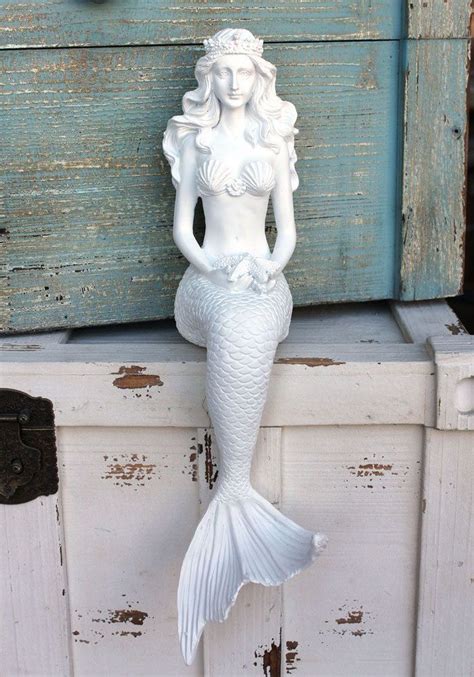 Do you want to make your bathroom mermaid themed? 39 Popular Mermaid Bathroom Decor Ideas # ...