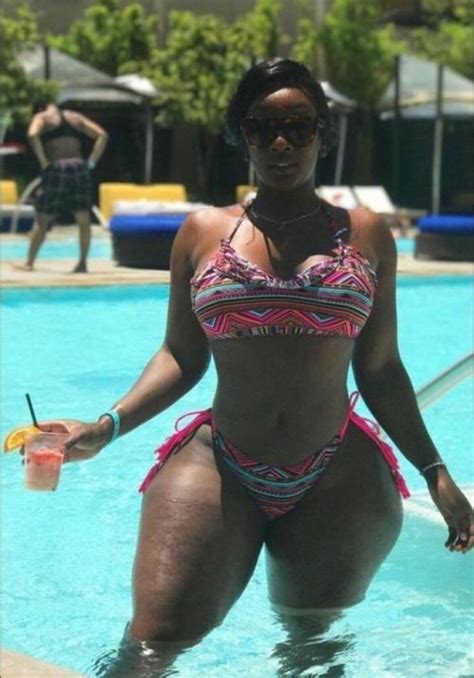 The 10 most attractive body parts ranked by women we dove deep into research and polls to find what parts of a man's body catches a woman's eye. Pin on Big Size African Woman