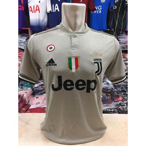 Aplikasi ini memungkinkan penggunanya untuk mendesain baju dengan cepat dan mudah di perangkat mobile. Top Apk Pembuat Desain Baju Bola | 1001desainer