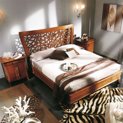 Voici les 15 meilleures idées, réalisées à partir de palettes de bois récupérées! Letto matrimoniale - ART. 6037 - Francesco Pasi Srl ...