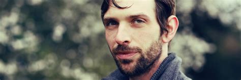 I actually have so man on my chin that i have haha, you women are hairy beasts! Do Women Like Facial Hair? - Dating News
