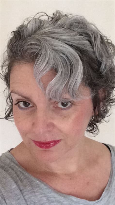 Minimize that awkward stage when your greys are growing in with a stylish snip. Pin by Jan W on Curly Hair Styles (With images) | Silver ...