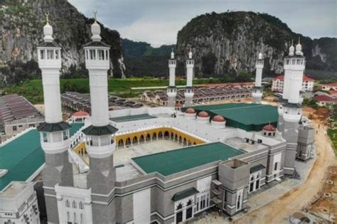 Search money transfer agent locations in malaysia or olny in gua musang. Keindahan Masjid di Kelantan - Daily Rakyat