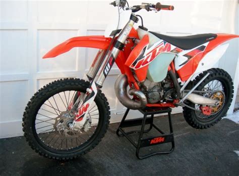 There are many ktm 300 xc with unique features similar to those sold originally with your bike, which can be used to customize or overhaul your bike's overall design and functionality. 2015 ktm 300xc 300 xc